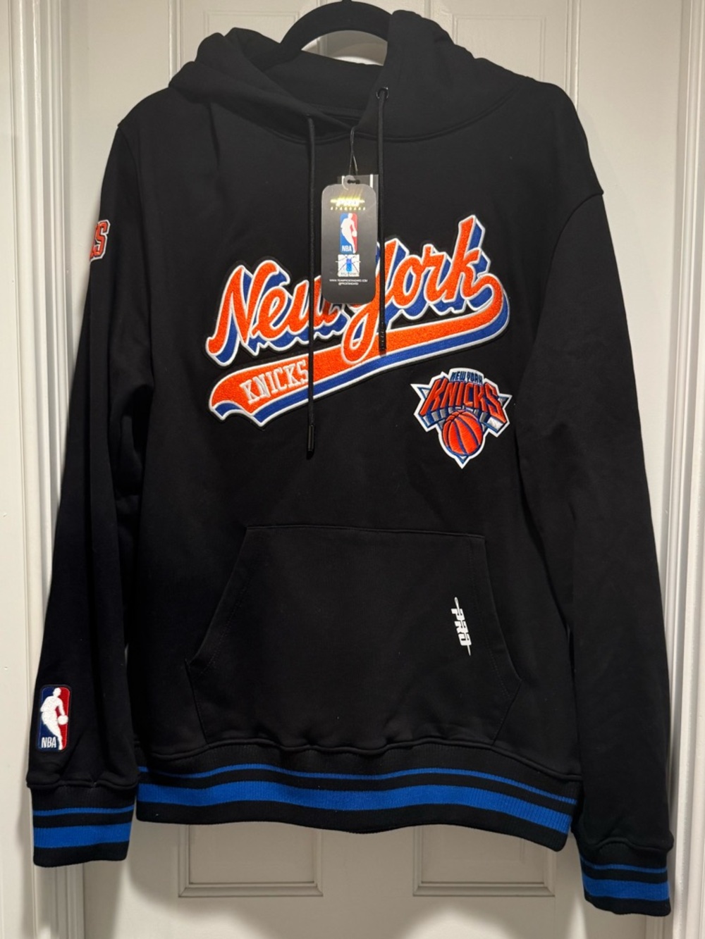 NBA New York Knicks Black Mens Hoodie with Orange & Blue Script NWT